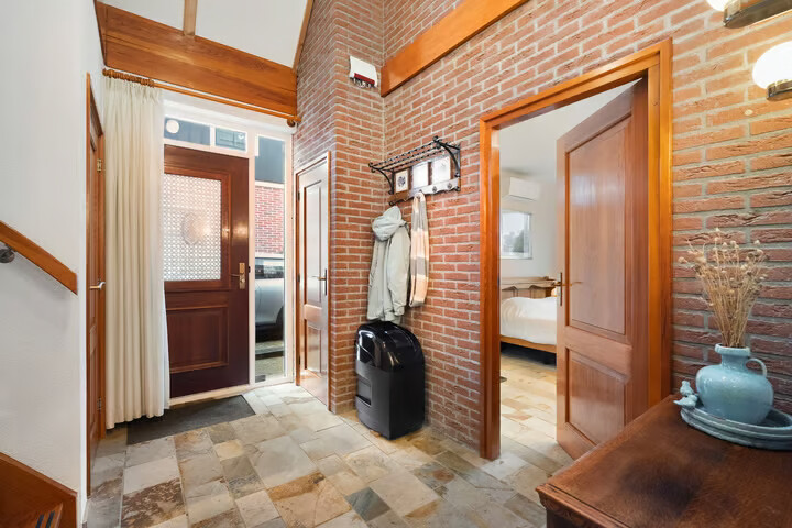 Vrijstaande woning te koop: Zuiderstraat 73, West-Graftdijk