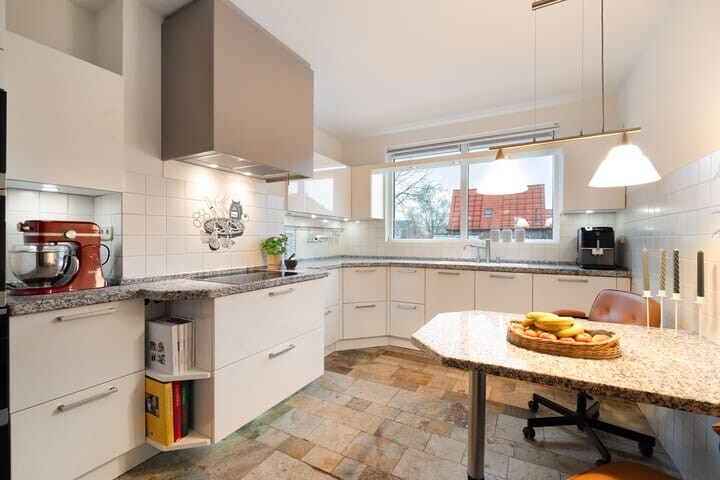 Vrijstaande woning te koop: Zuiderstraat 73, West-Graftdijk