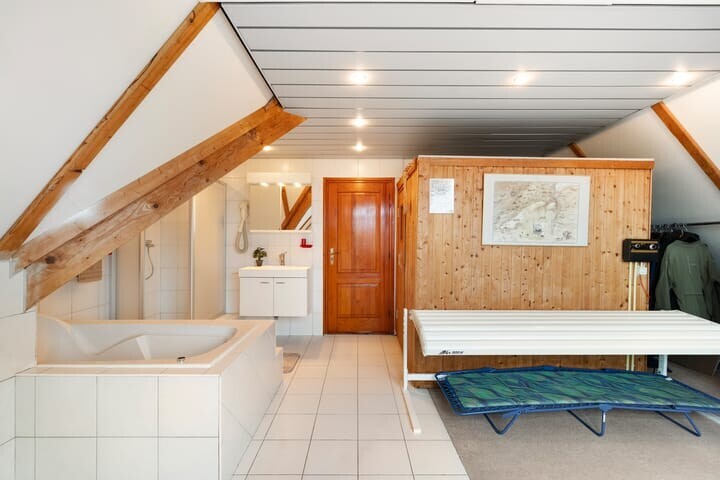 Vrijstaande woning te koop: Zuiderstraat 73, West-Graftdijk