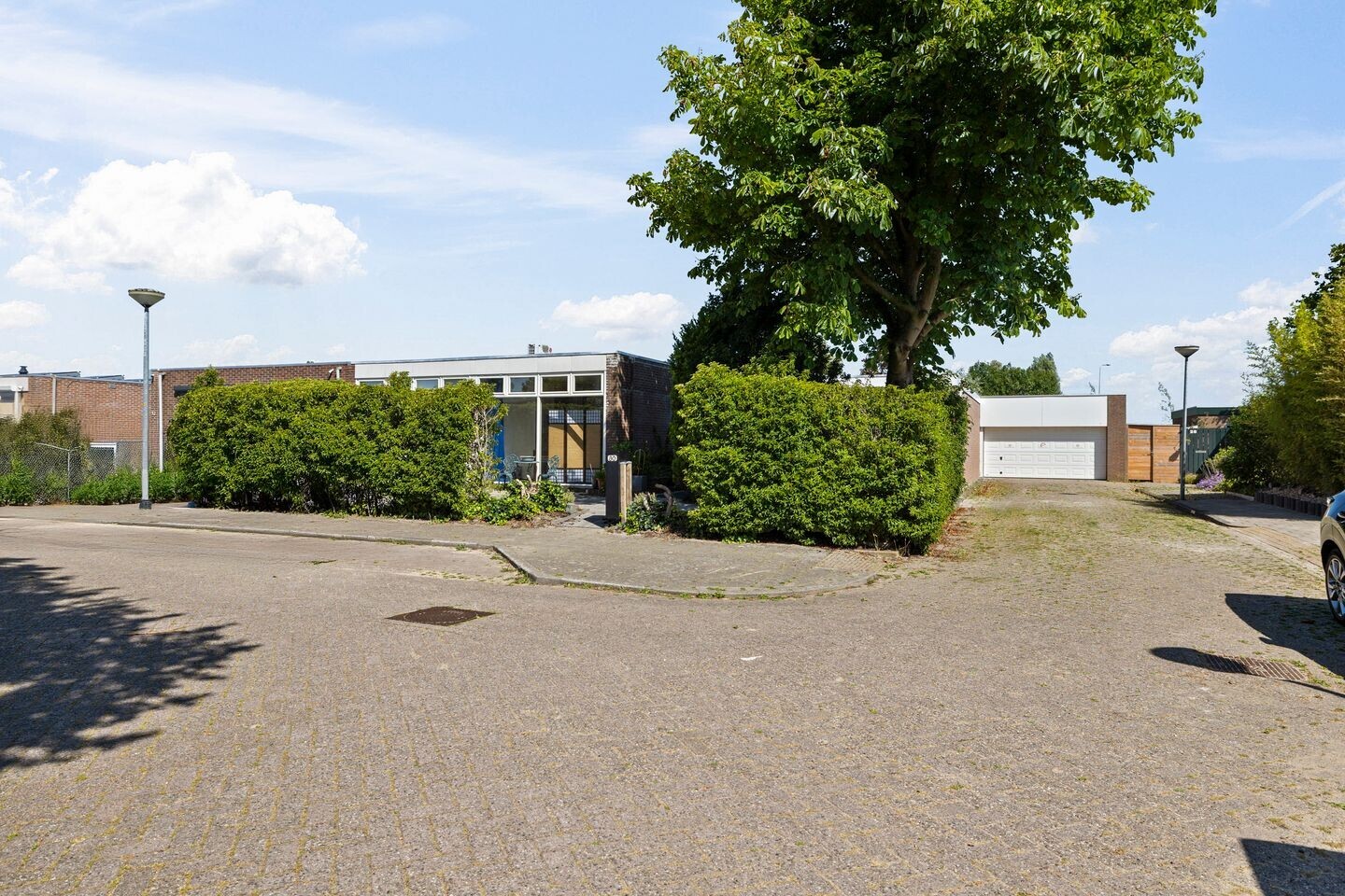 Hoekwoning te koop: De Moor 30, West-Graftdijk