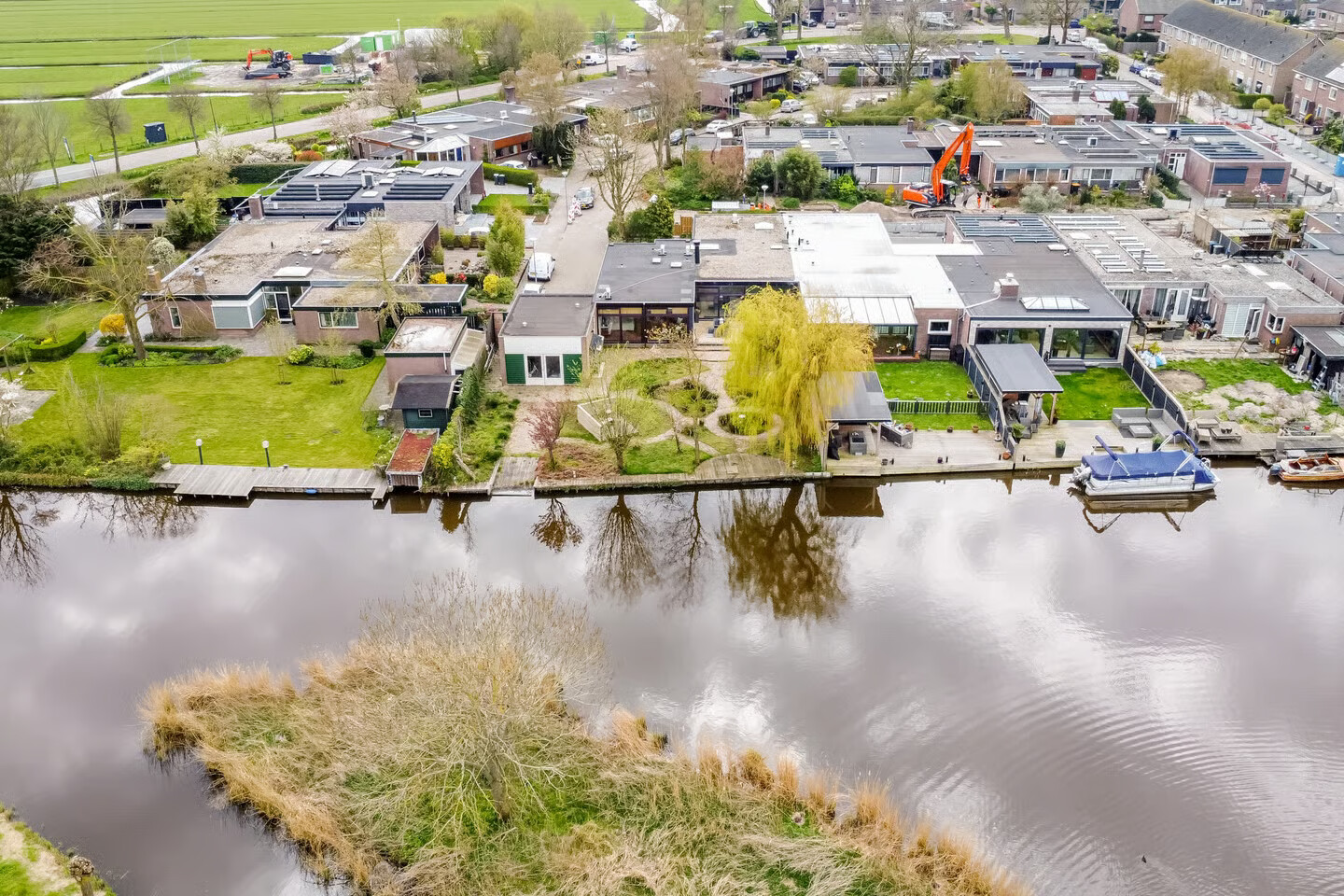 Hoekwoning te koop: De Moor 30, West-Graftdijk