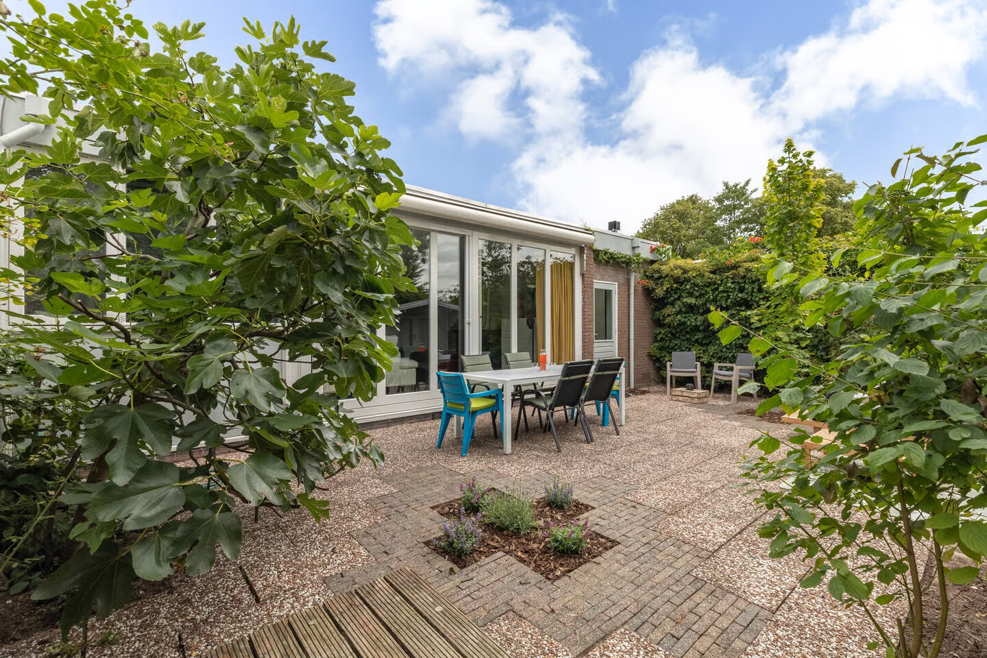 Tussenwoning te koop: De Moor 5, West-Graftdijk