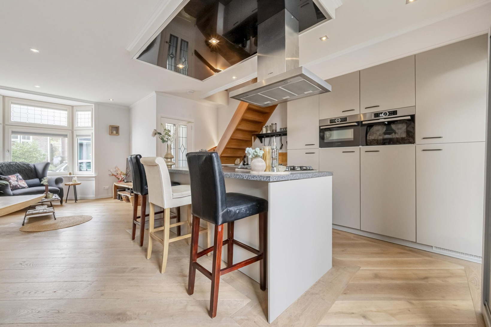 Tussenwoning te koop: Prins Hendrikstraat 115, Zaandam