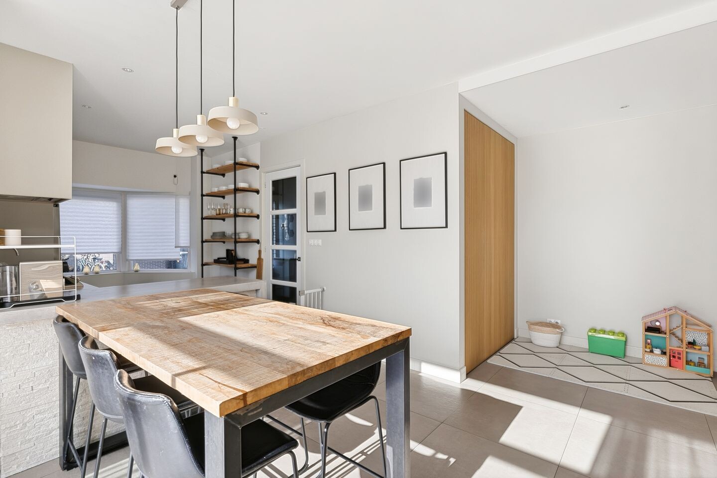 Tussenwoning te koop: Prins Hendrikstraat 123, Zaandam
