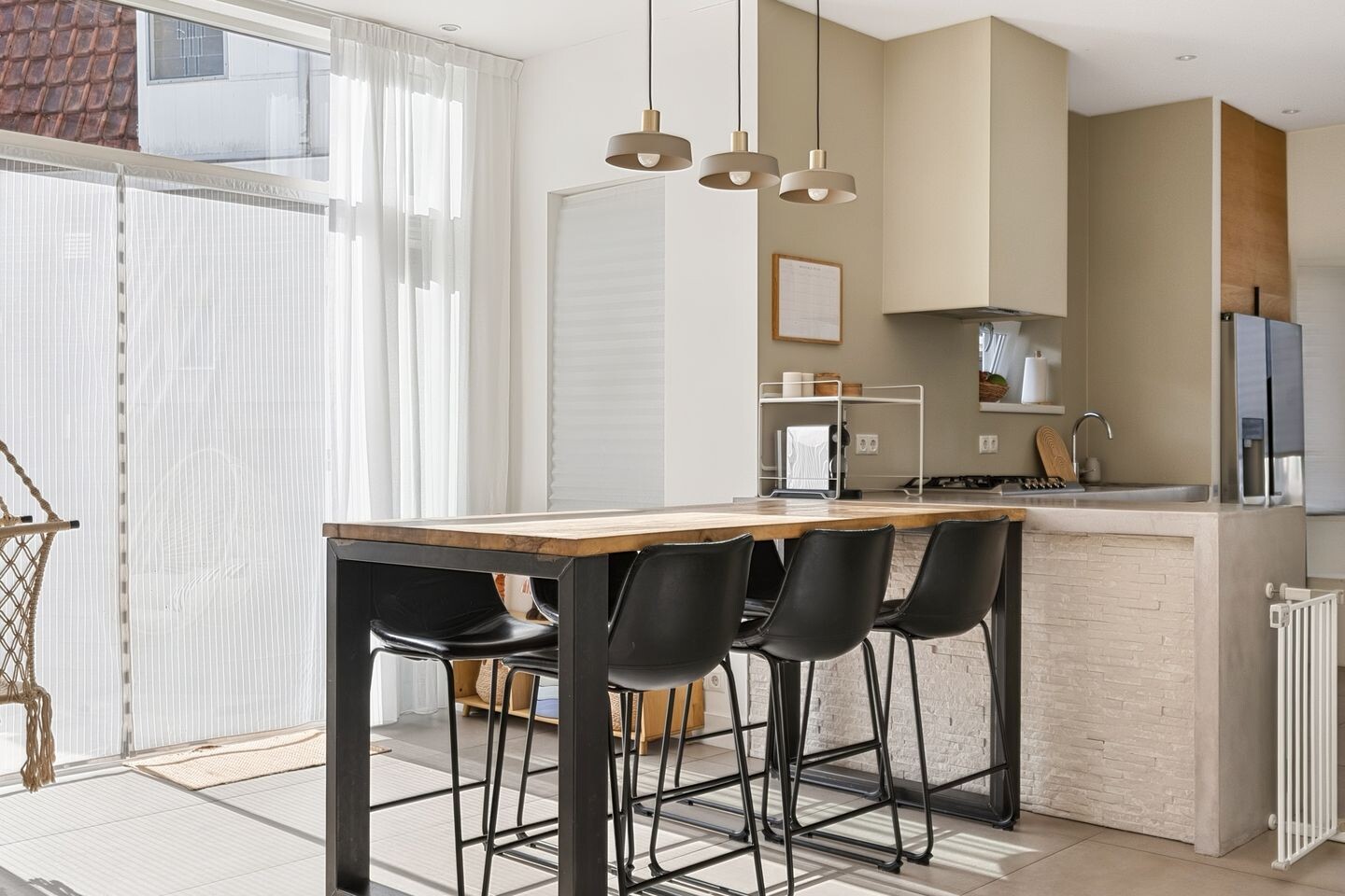 Tussenwoning te koop: Prins Hendrikstraat 123, Zaandam