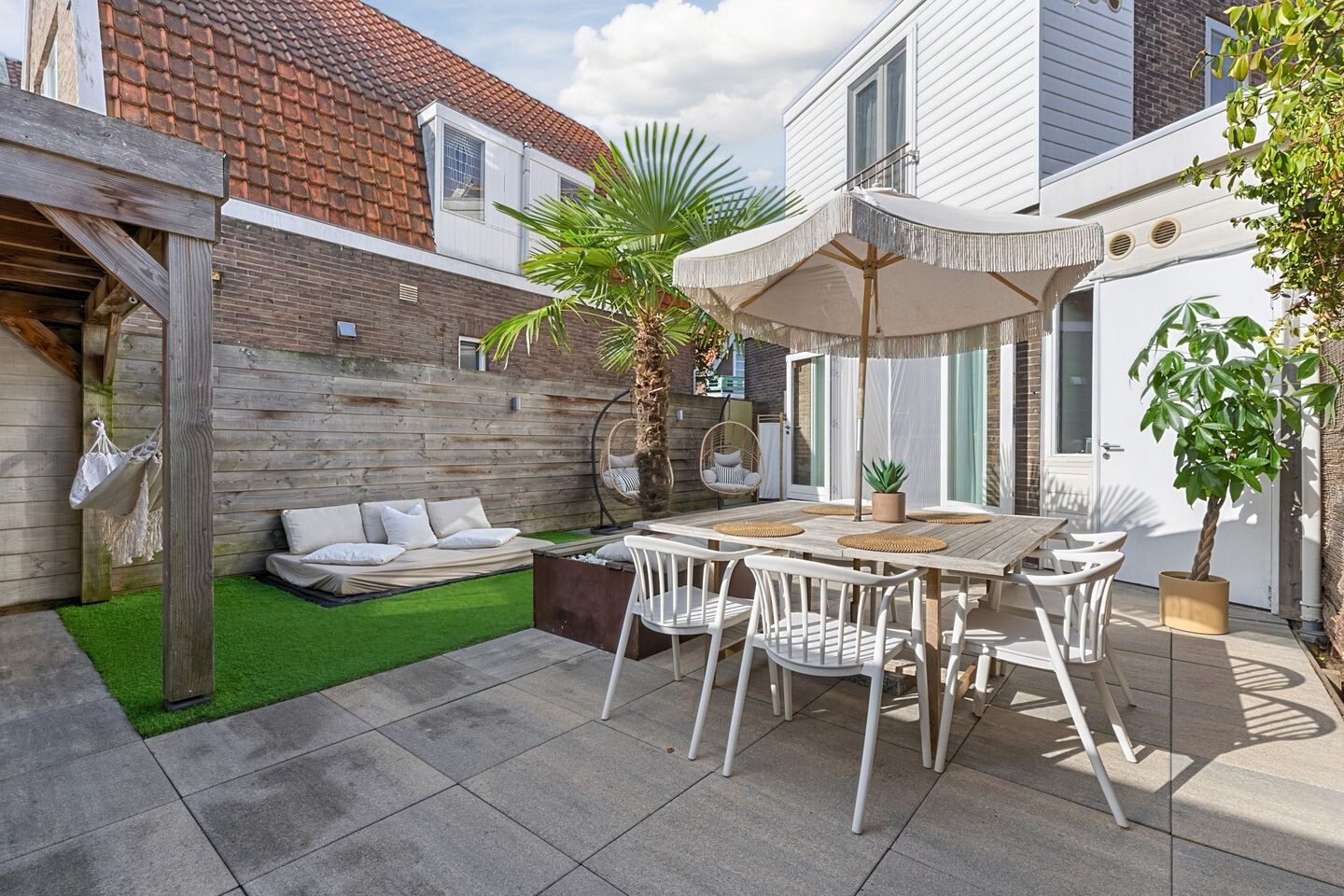 Tussenwoning te koop: Prins Hendrikstraat 123, Zaandam
