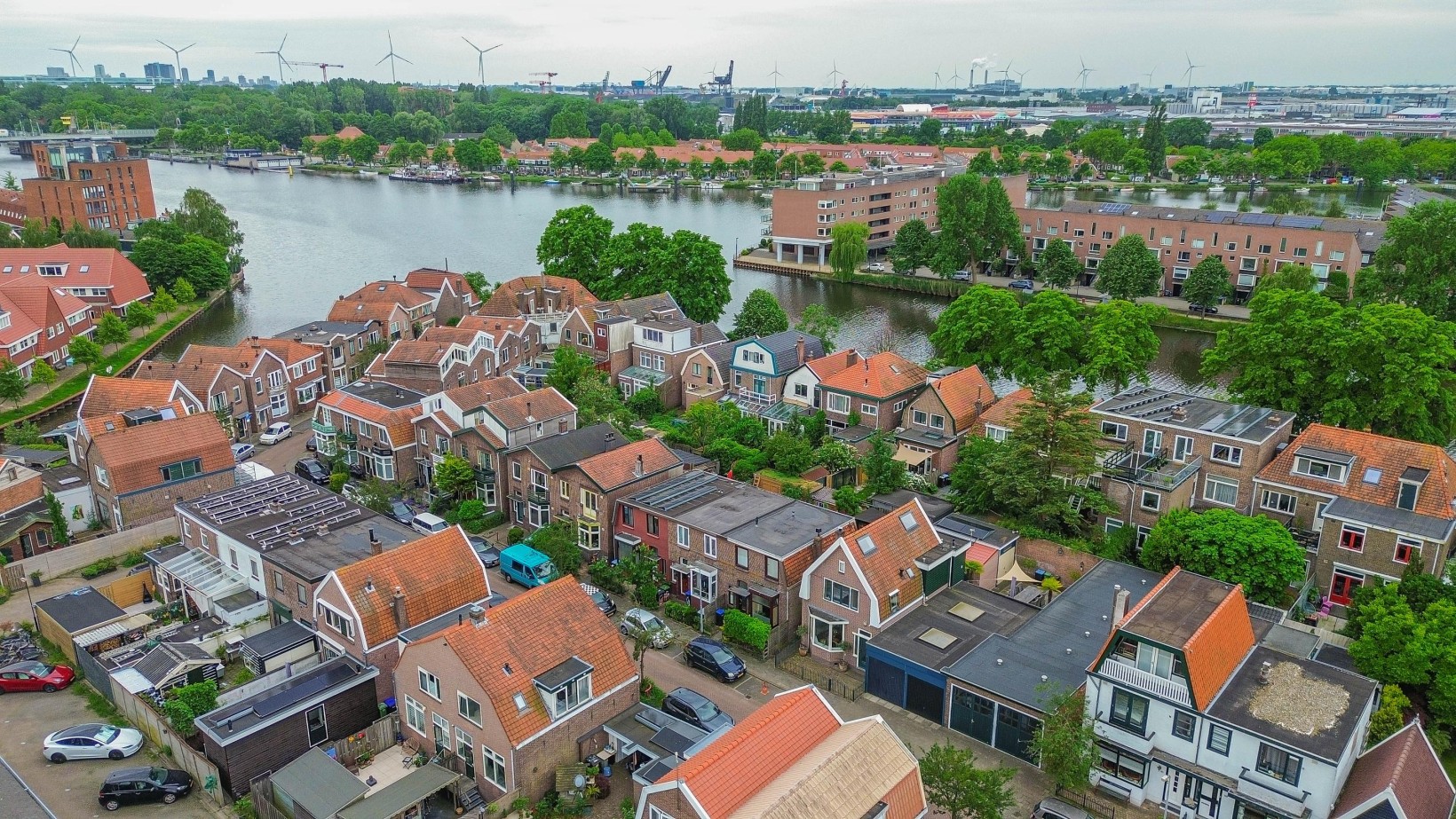 Vrijstaande woning te koop: Prins Hendrikstraat 108, Zaandam
