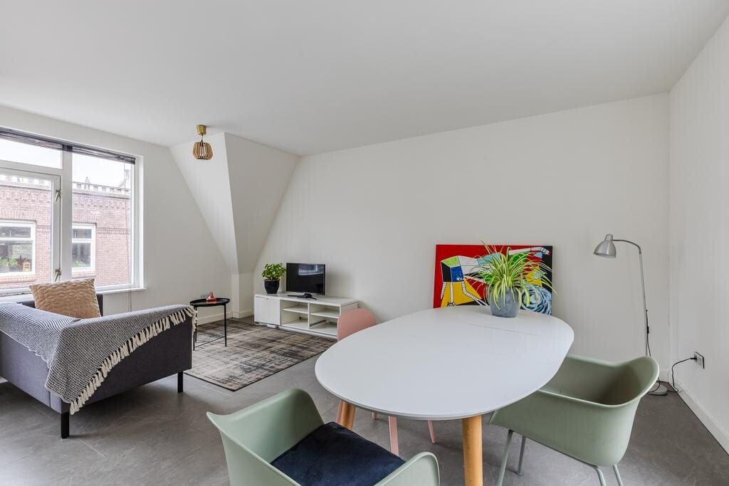 Appartement te koop: Zuiddijk 6D, Zaandam