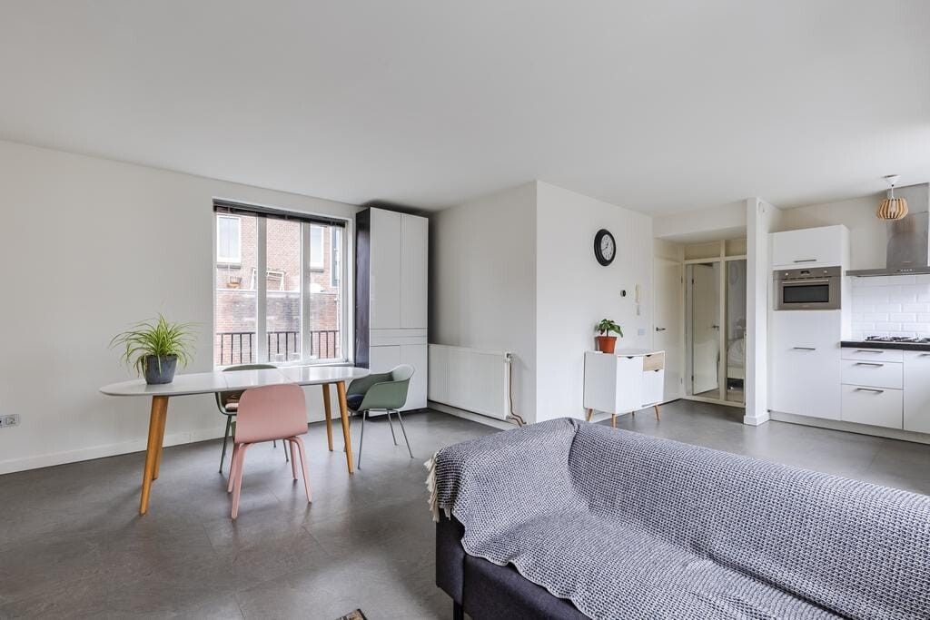 Appartement te koop: Zuiddijk 6D, Zaandam