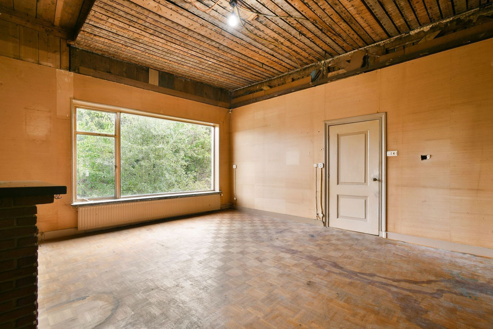 Vrijstaande woning te koop: Zuiddijk 119, Zaandam