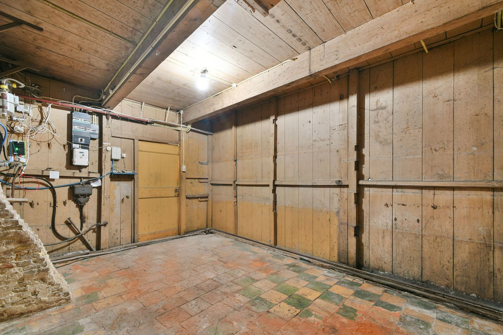 Vrijstaande woning te koop: Zuiddijk 119, Zaandam