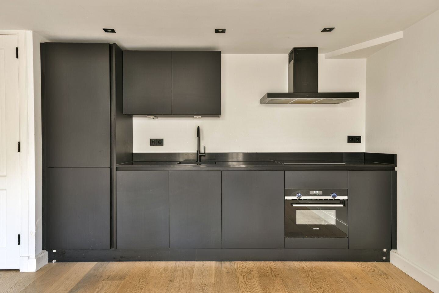 Appartement te koop: Zuiddijk 253A, Zaandam