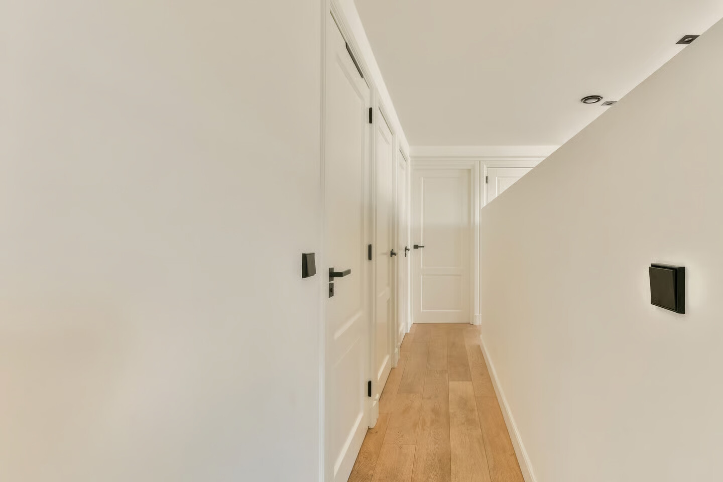 Appartement te koop: Zuiddijk 253B, Zaandam