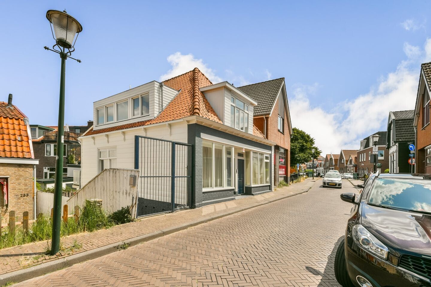 Appartement te koop: Zuiddijk 253B, Zaandam