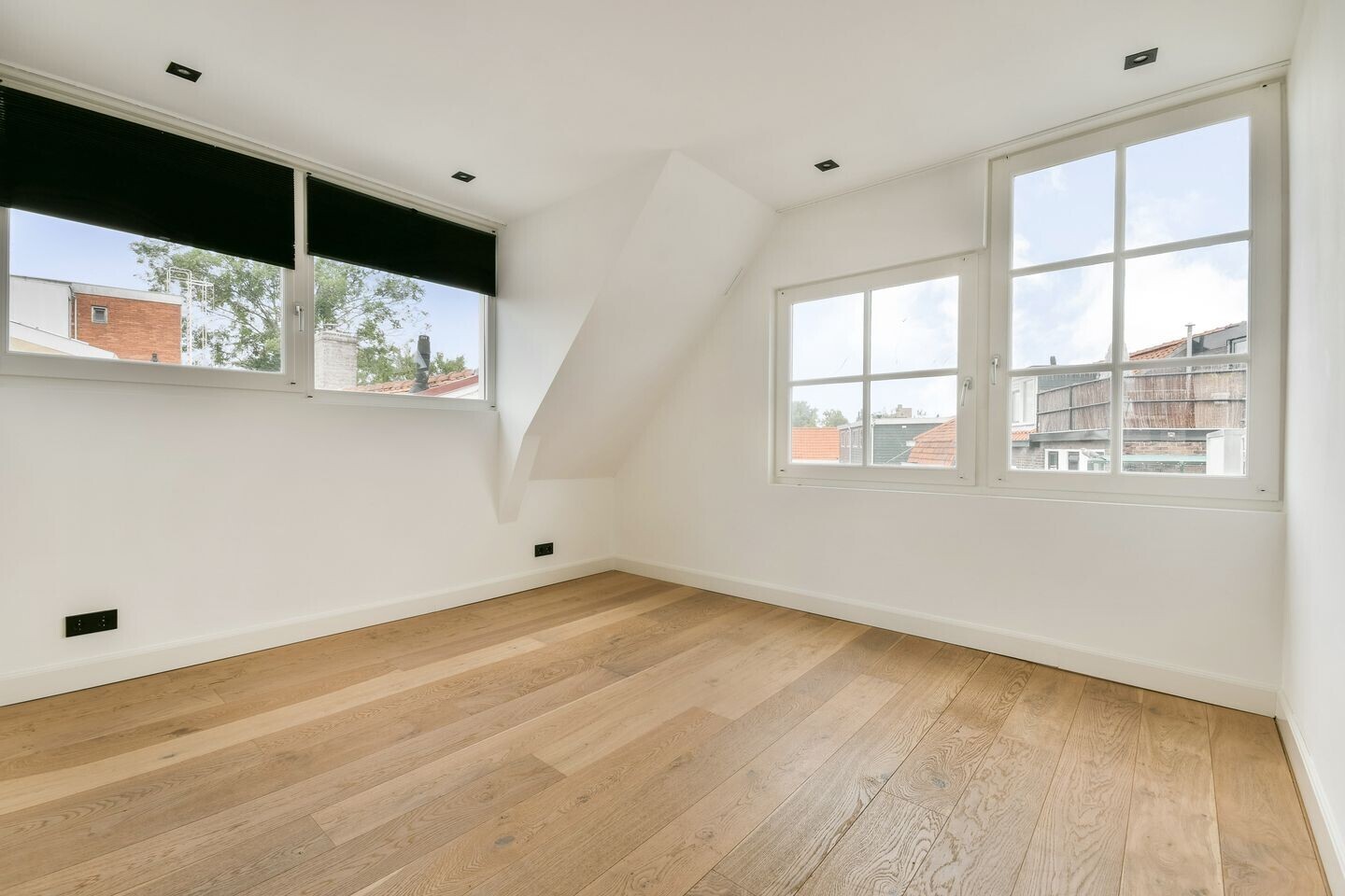 Appartement te koop: Zuiddijk 253C, Zaandam