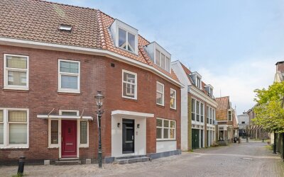 Zuiderkerks. 14