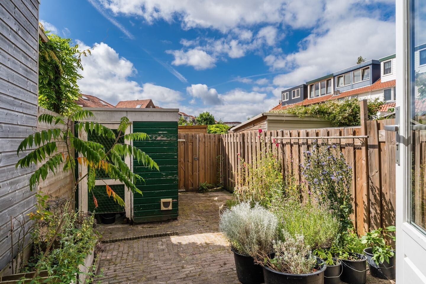 Tussenwoning te koop: Pieter Latensteinstraat 19, Zaandam