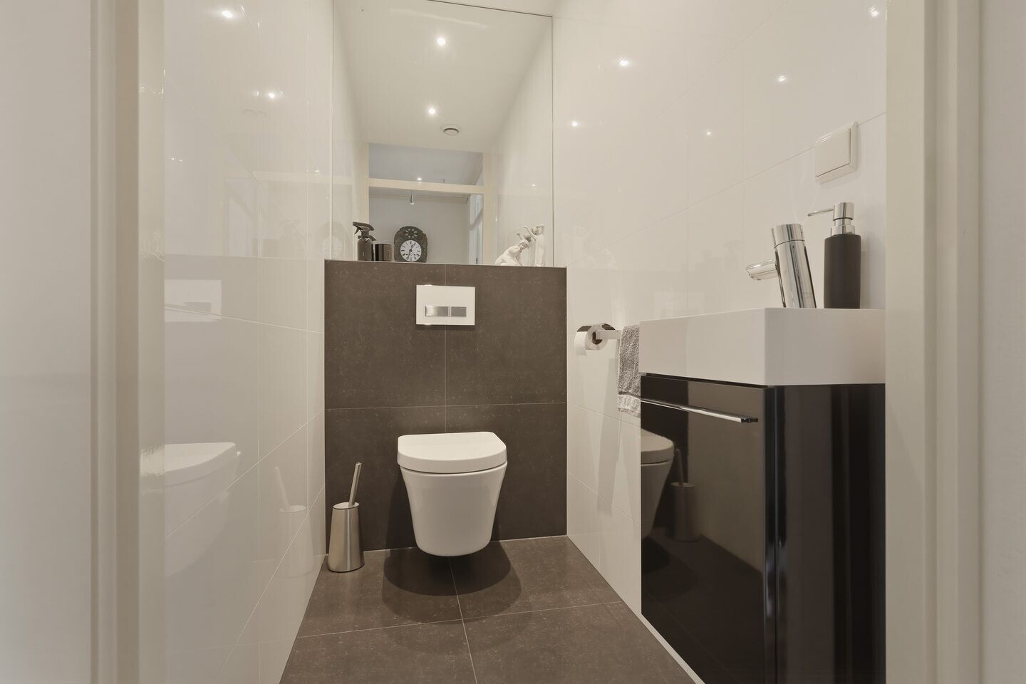 Appartement te koop: Salviahof 10, Zaandam