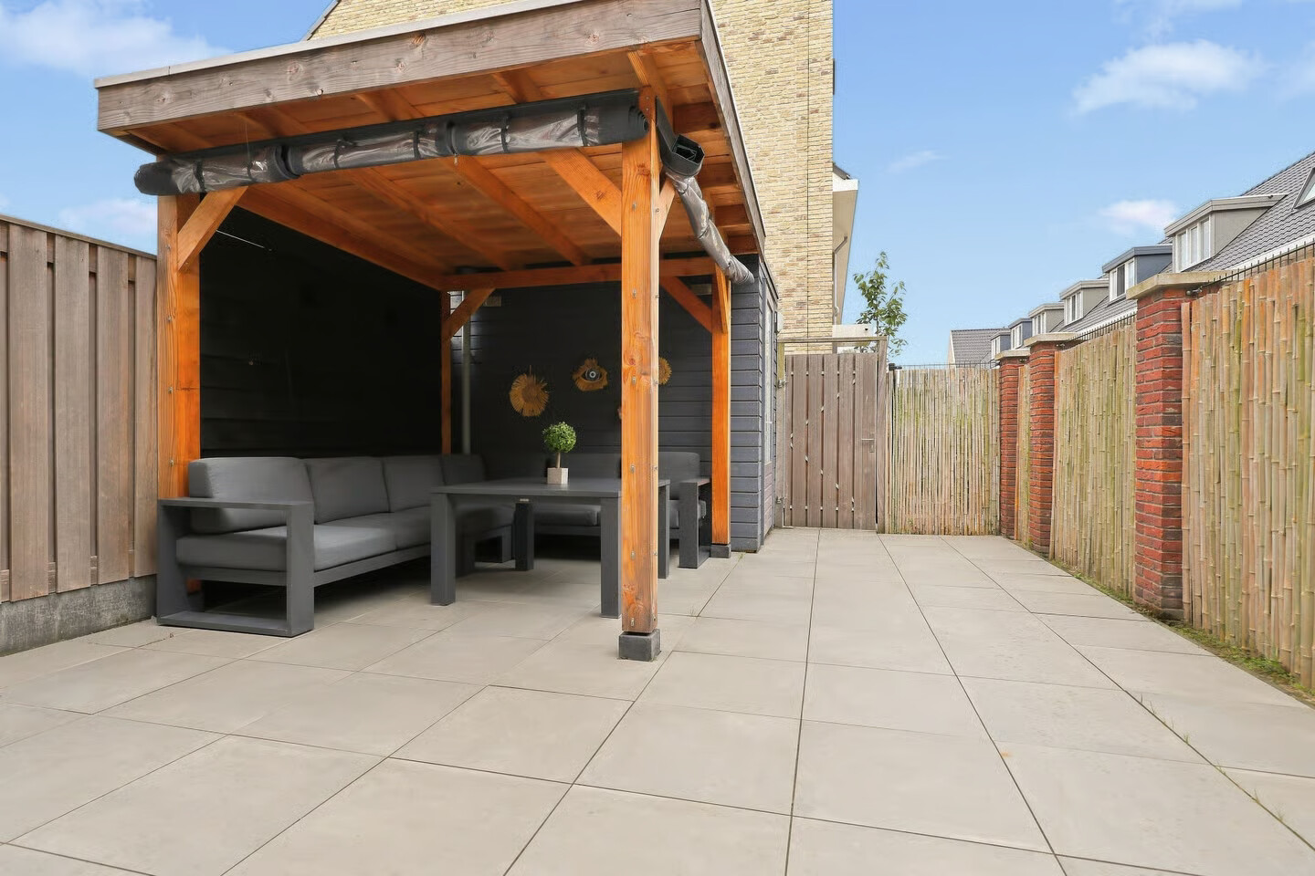 Hoekwoning te koop: Albert Huismanpad 160, Zaandam