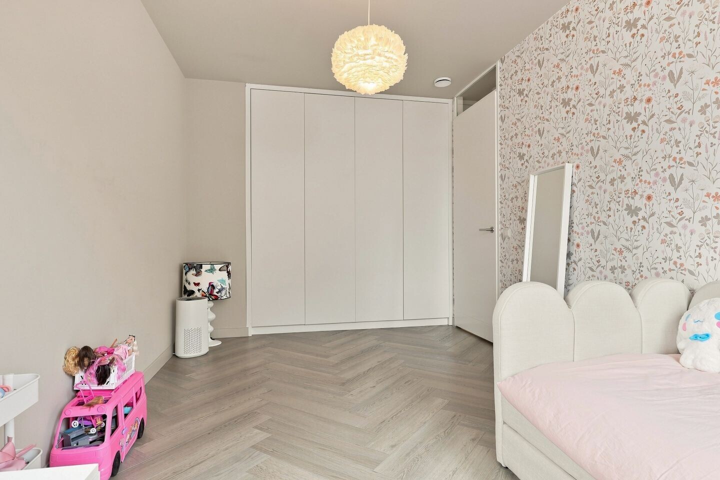 Hoekwoning te koop: Albert Huismanpad 160, Zaandam