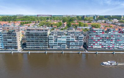 Het Dok 12