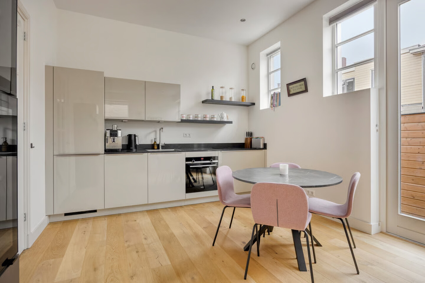 Appartement te koop: Hoveniersstraat 2A, Zaandam