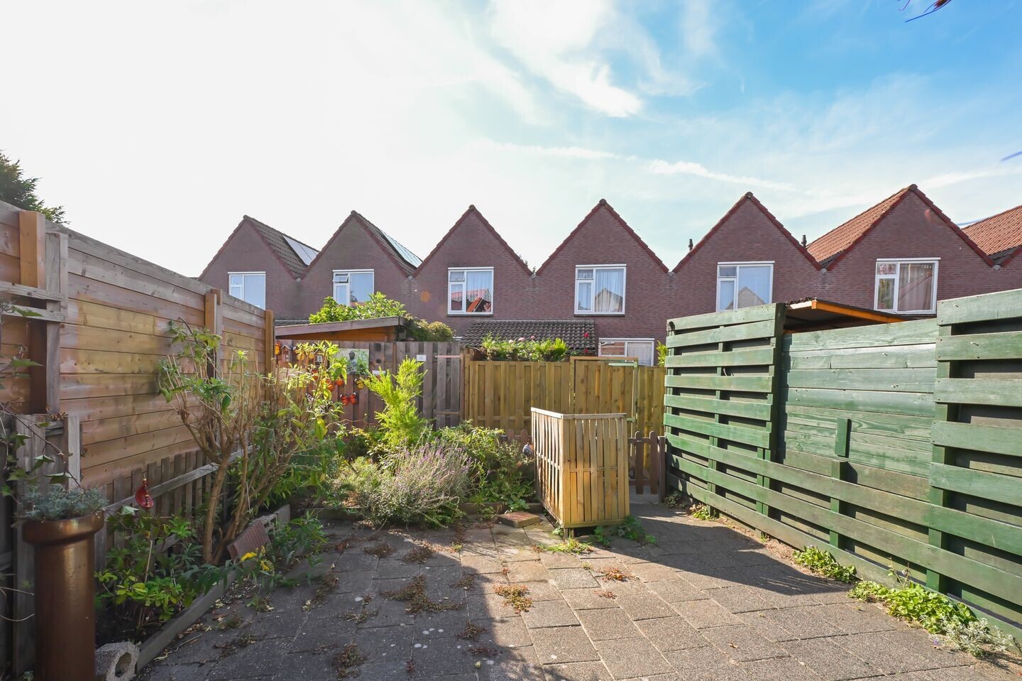 Tussenwoning te koop: Dr. Schaepmanstraat 8, Zaandam