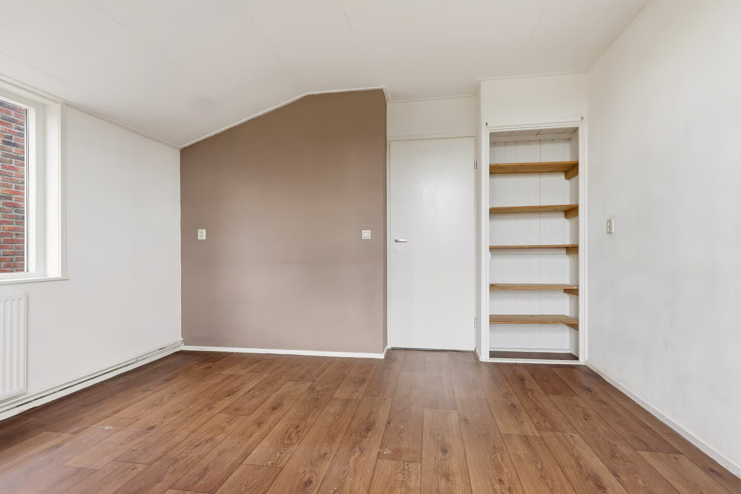 Hoekwoning te koop: Molenstraat 50, Zaandam