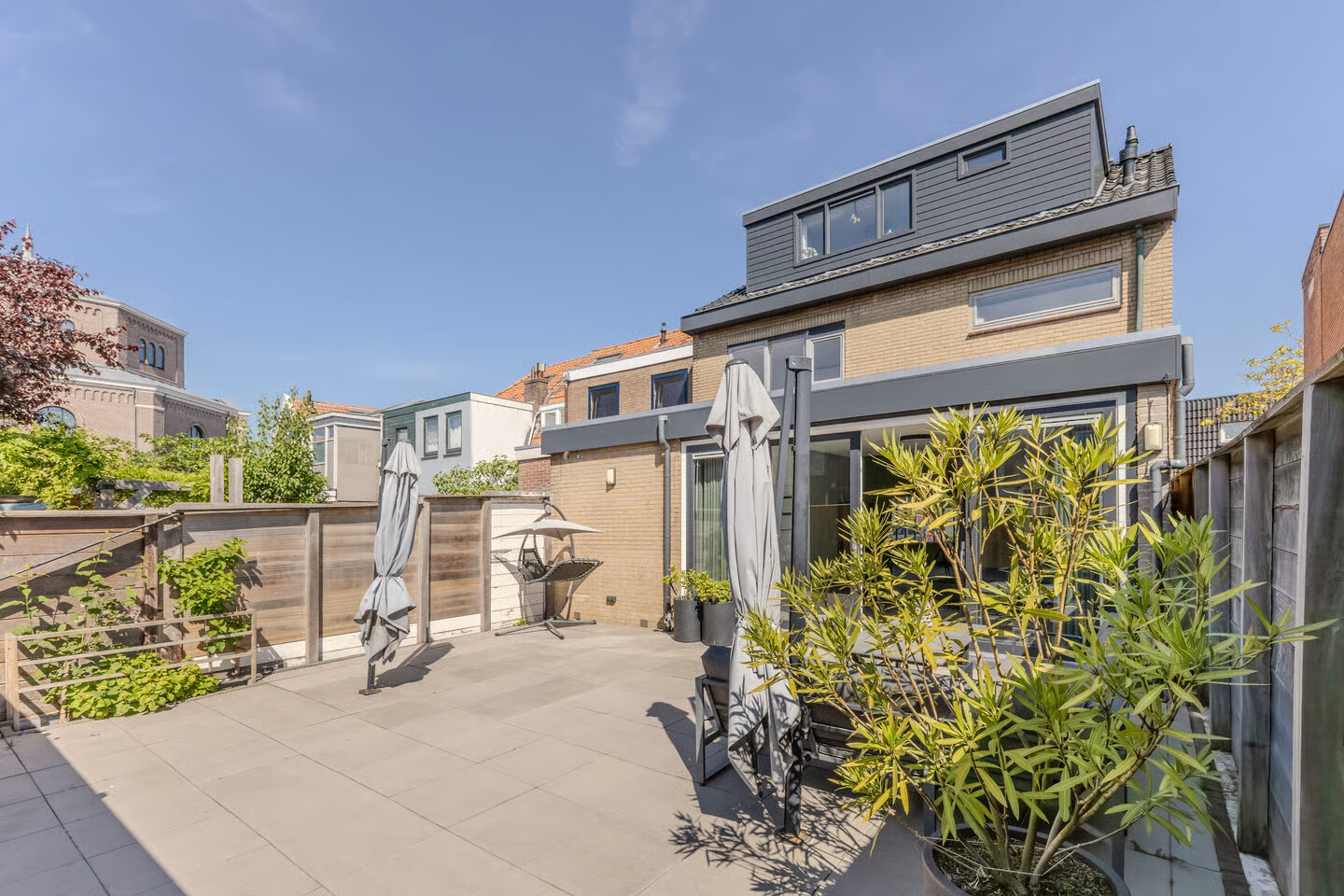 Hoekwoning te koop: Belgischestraat 12, Zaandam