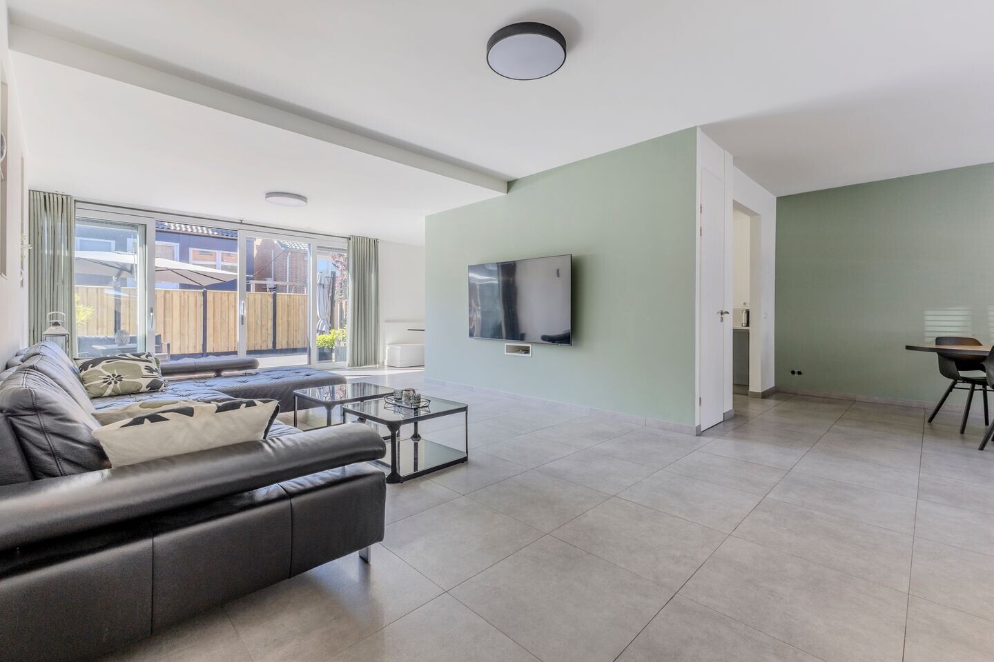 Hoekwoning te koop: Belgischestraat 12, Zaandam