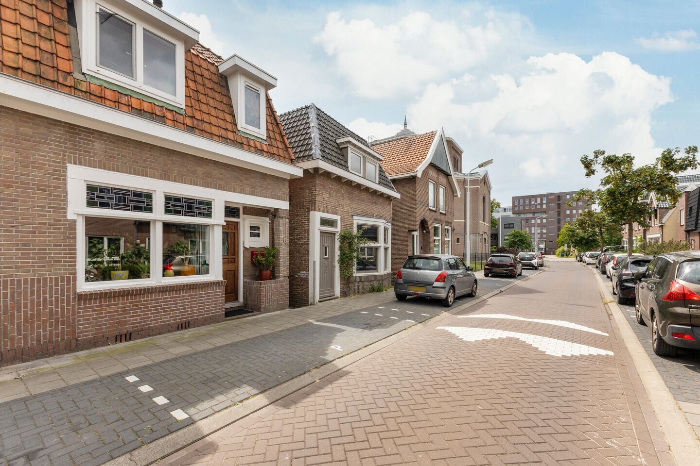 Hoekwoning te koop: Belgischestraat 6, Zaandam