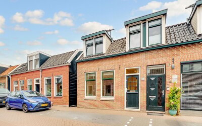Schoolmeestersstraat 83