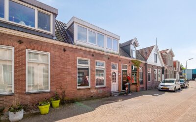 Schoolmeestersstraat 10