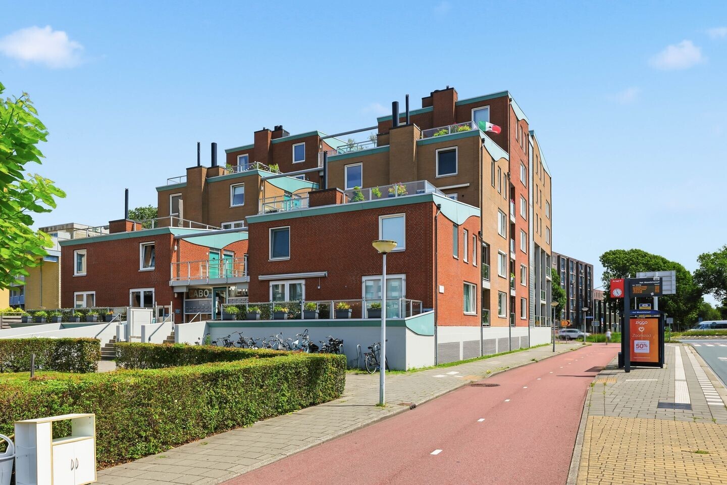 Appartement te koop: Kapelaan Gerrit Grootstraat 76, Zaandam