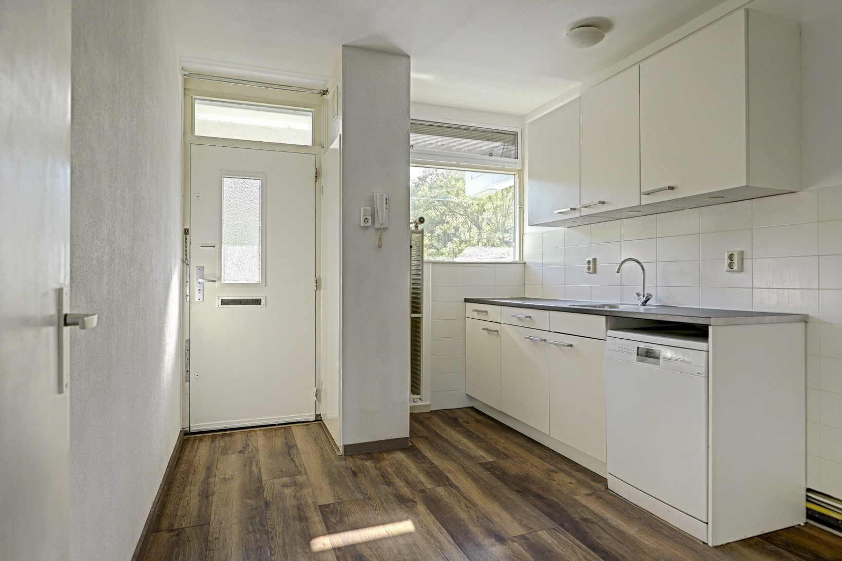Appartement te koop: Pharus 71, Zaandam