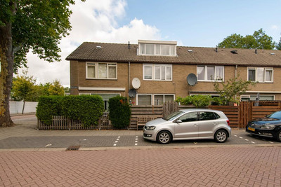 Pinasstraat 42