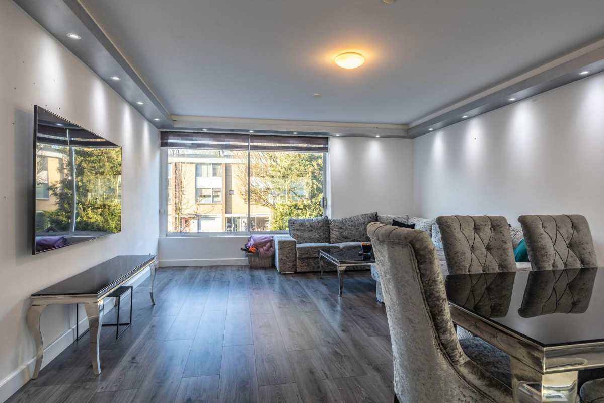 Tussenwoning te koop: Rode Zee 31, Zaandam