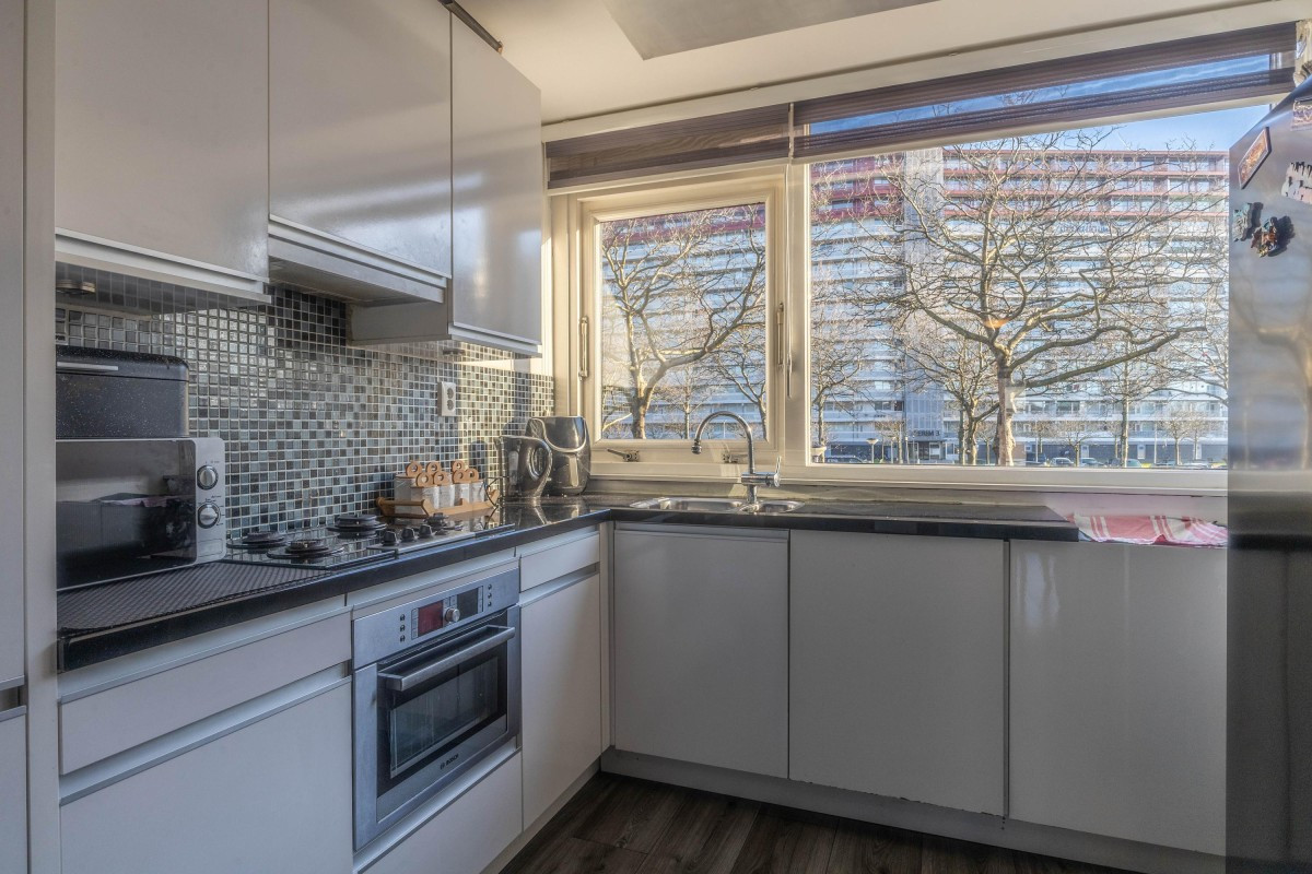 Tussenwoning te koop: Rode Zee 31, Zaandam