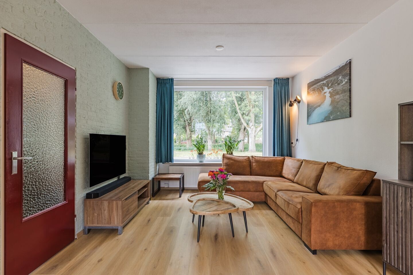 Hoekwoning te koop: Koopvaardijstraat 132, Zaandam