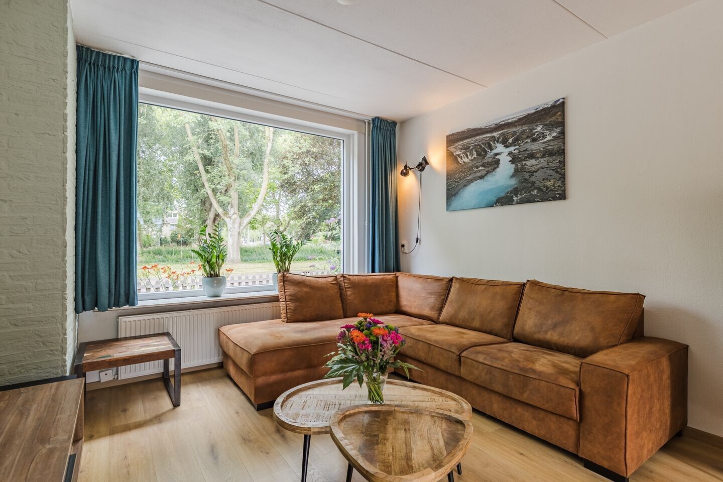 Hoekwoning te koop: Koopvaardijstraat 132, Zaandam