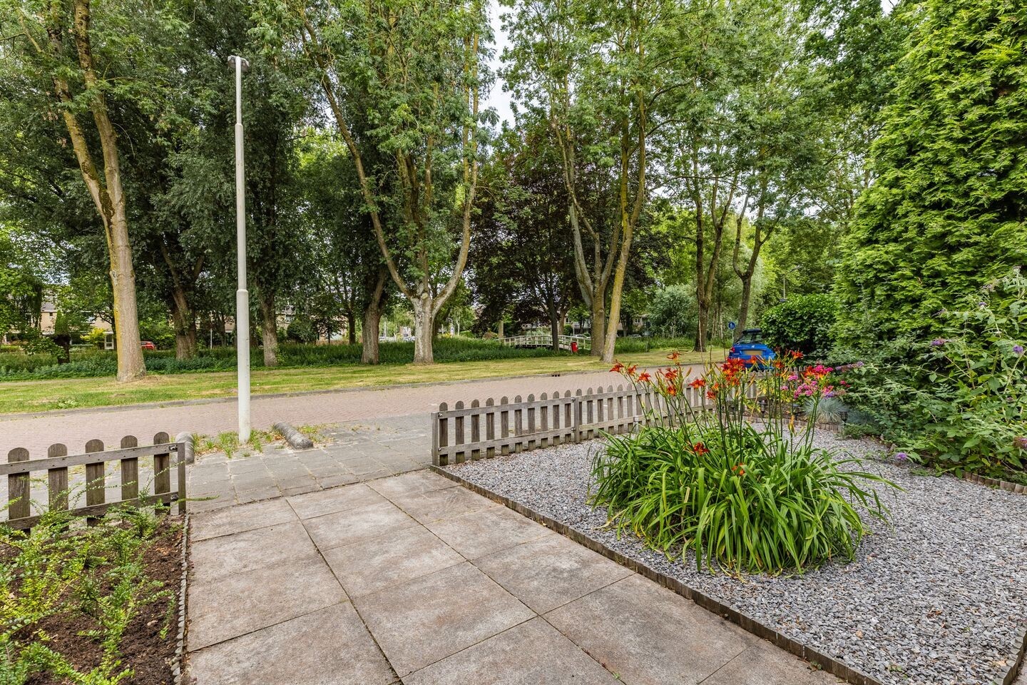 Hoekwoning te koop: Koopvaardijstraat 132, Zaandam