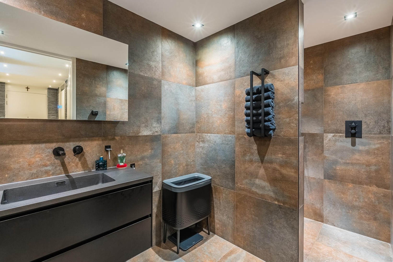 Appartement te koop: Ds. Martin Luther Kingweg 159L, Zaandam