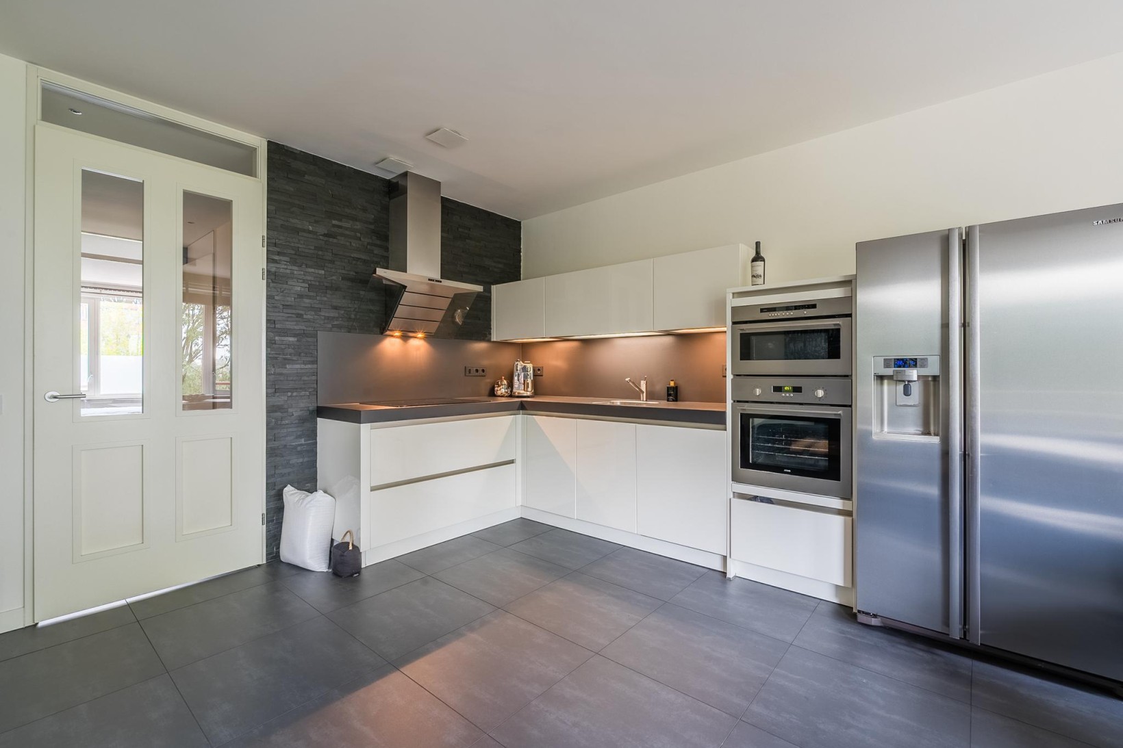 Appartement te koop: Ds. Martin Luther Kingweg 159L, Zaandam