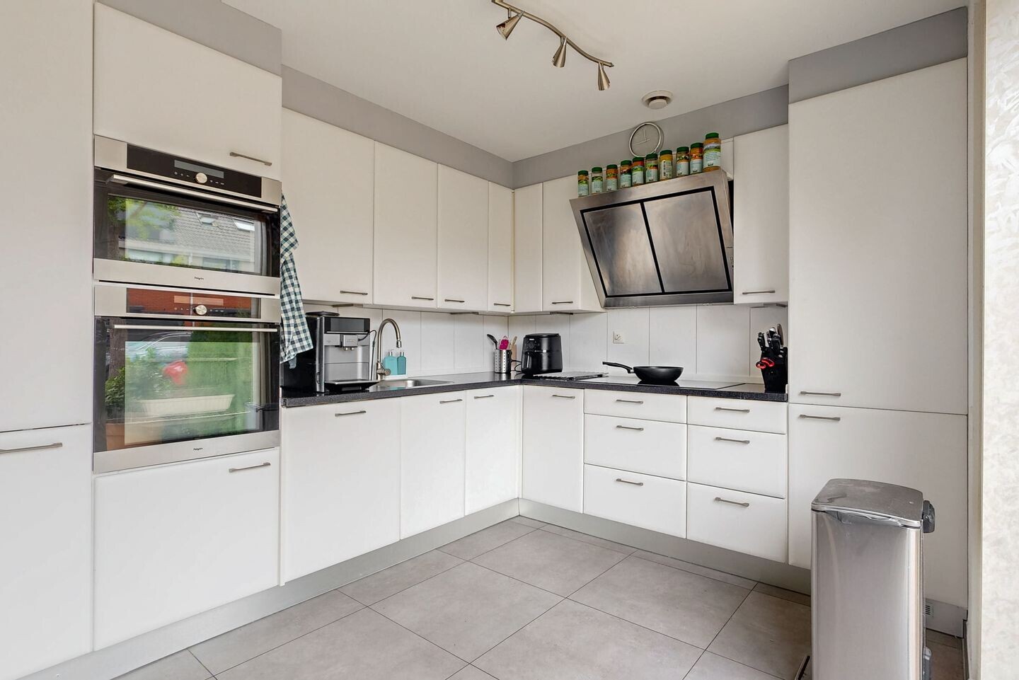 Hoekwoning te koop: Dijkven 1, Zaandam