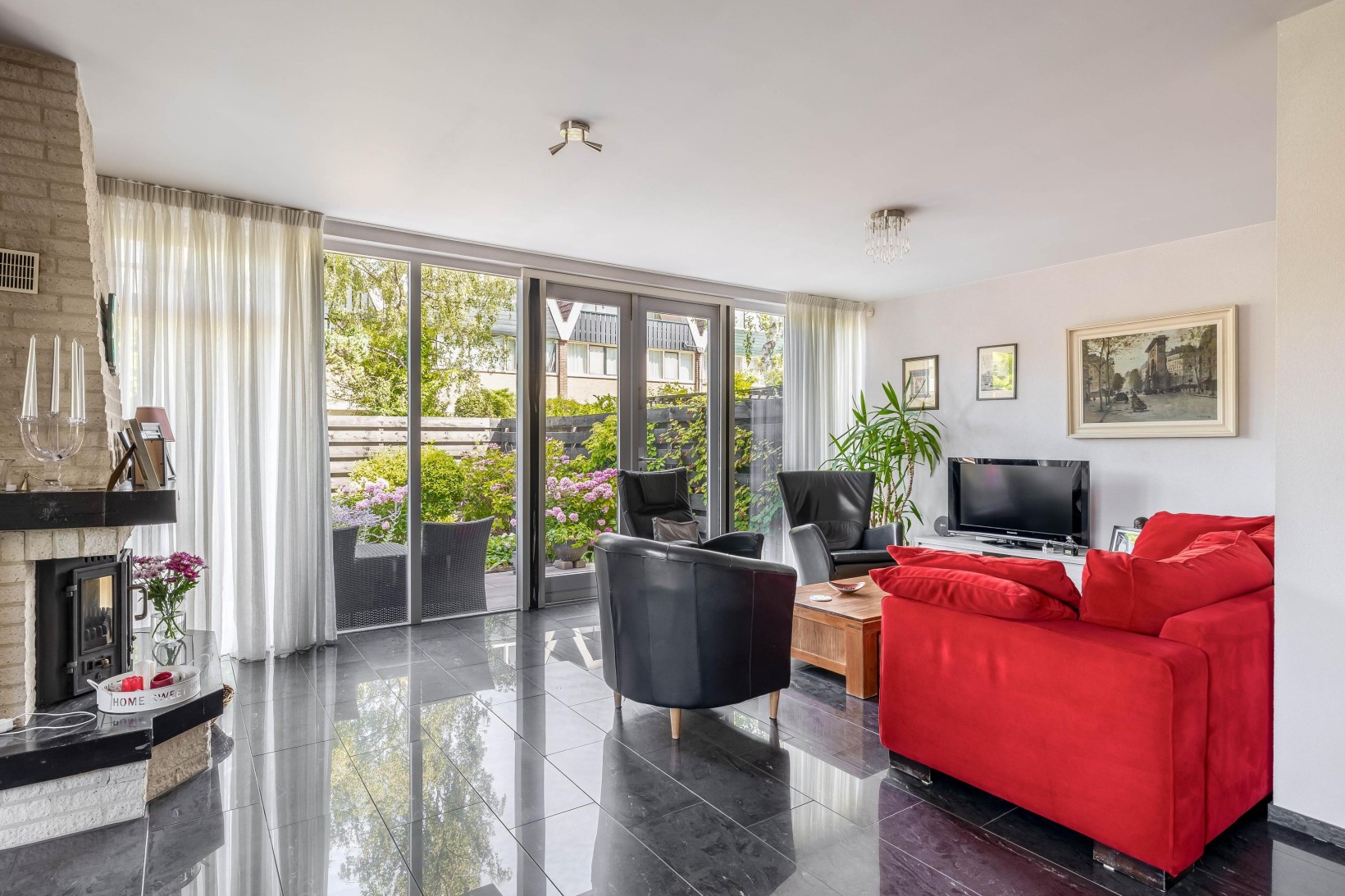 Hoekwoning te koop: Dodonaeuslaan 317, Zaandam
