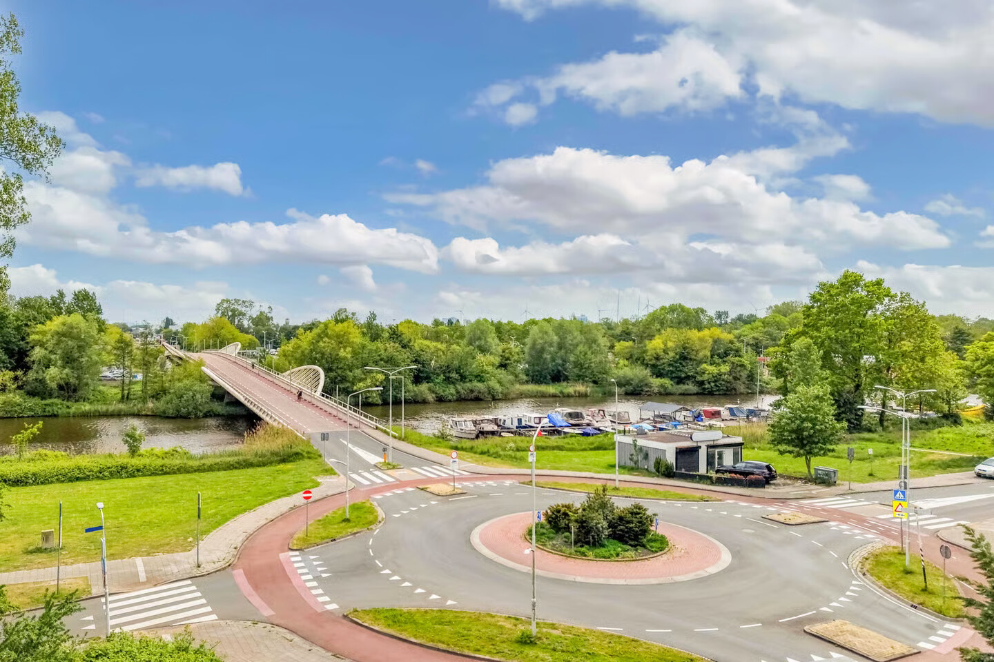 Appartement te koop: Poelenburg 431, Zaandam