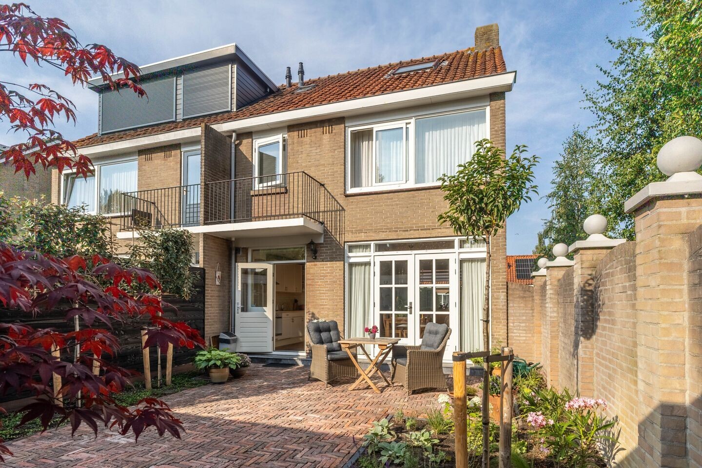 Twee-onder-één-kap te koop: Cederstraat 20, Zaandam