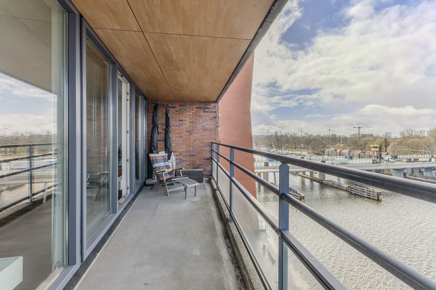 Appartement te koop: Conradwerf 126, Zaandam