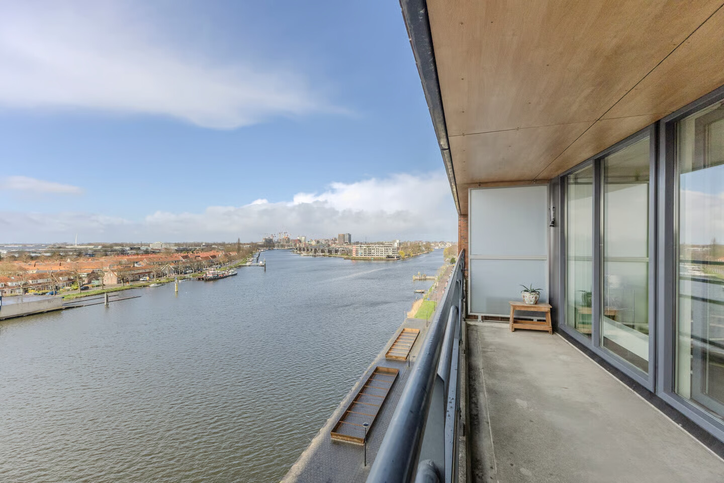 Appartement te koop: Conradwerf 126, Zaandam