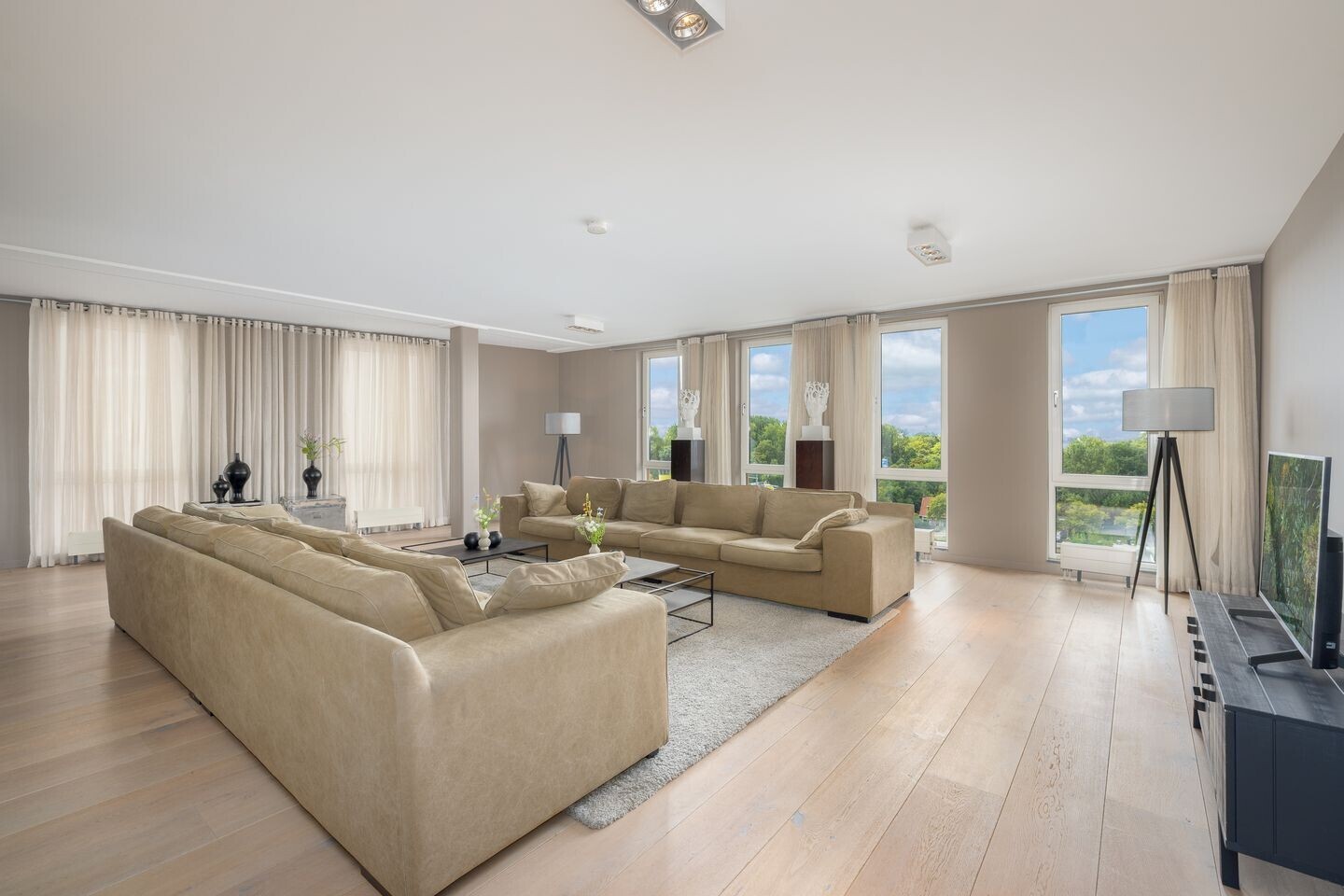 Appartement te koop: Conradwerf 128, Zaandam